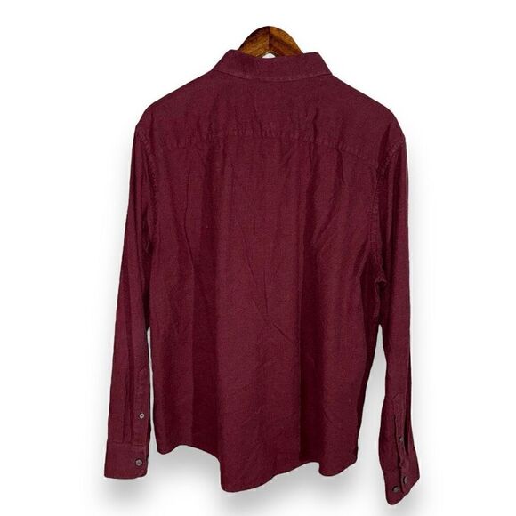 Burgundy UntuckIt Sherwood Flannel Button Down Shirt Size XL - Picture 8 of 8
